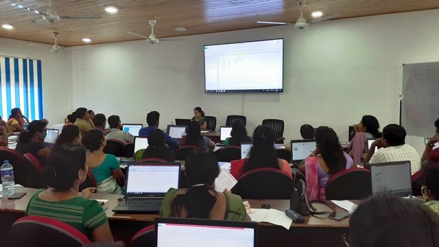 පොළොන්නරුව දිස්ත්‍රික්කයේ රාජ්‍ය නිලධාරීන් සදහා අගෝස්තු මාසයේ සිදු කළ පුහුණූ වැඩසටහන්